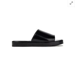 BY FAR I 38 (US 8) Shoshana Minimalist Platform Slide Sandals I black